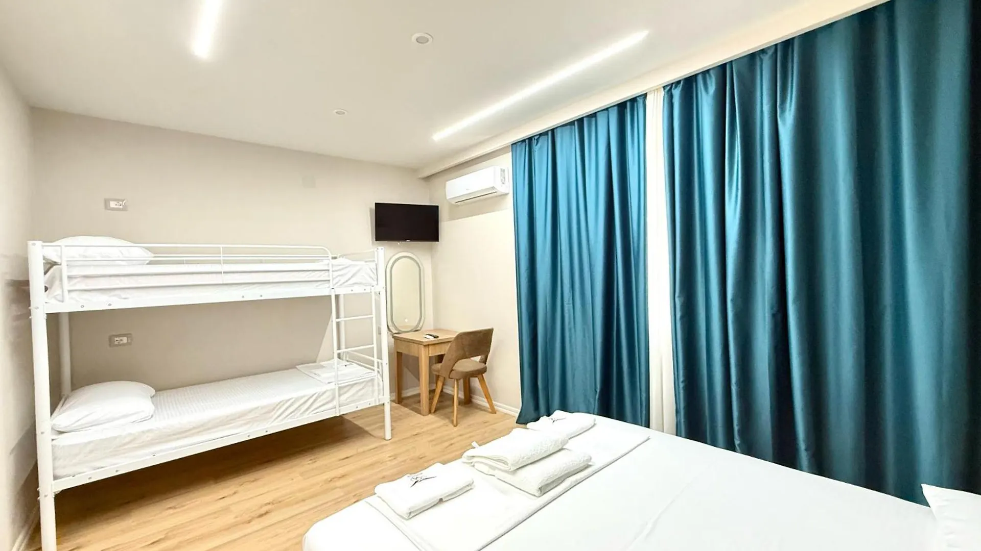 Genal Apartaments Tiran Daire
