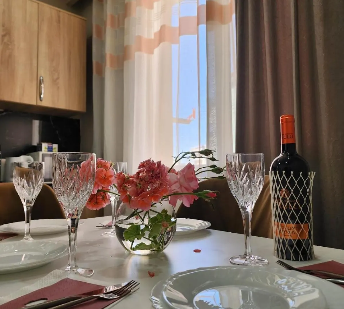 Genal Apartaments Tiran